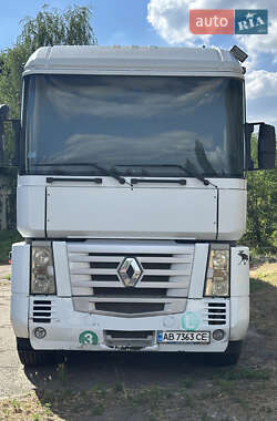 Контейнеровоз Renault Magnum 2001 в Ободівці