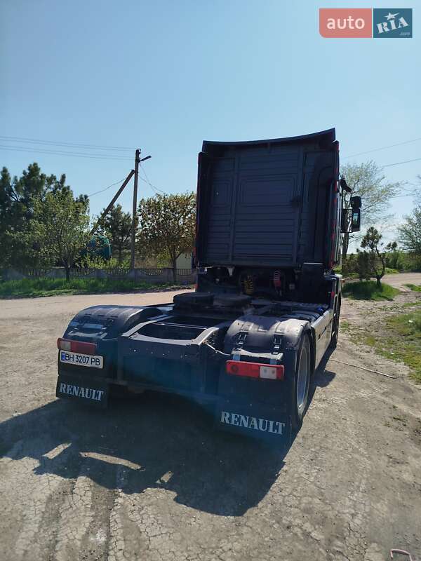 Контейнеровоз Renault Magnum 2007 в Єланці
