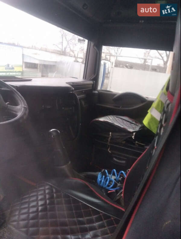 Тягач Renault Magnum 2002 в Николаеве