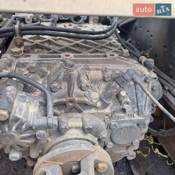 Тягач Renault Magnum 2004 в Киеве