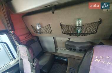 Тягач Renault Magnum 2012 в 