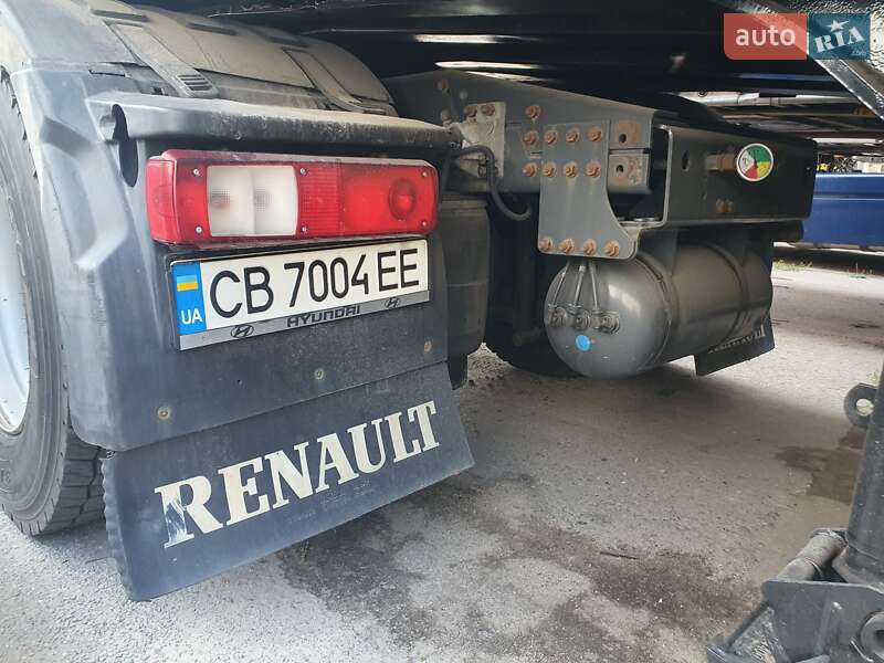 Тягач Renault Magnum 2012 в Чернігові