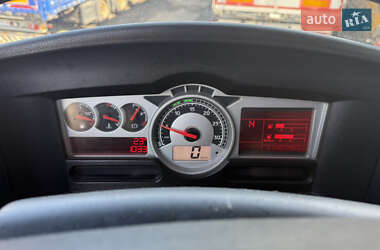 Тягач Renault Magnum 2012 в 