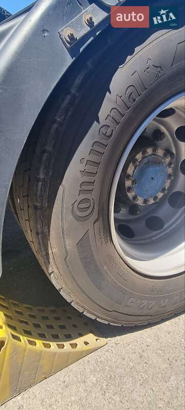 Тягач Renault Magnum 2002 в Запорожье