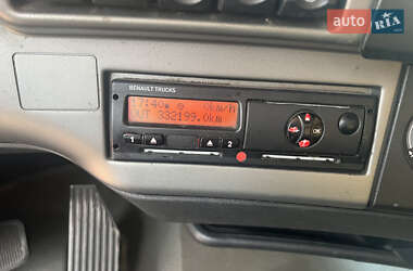 Тягач Renault Magnum 2011 в 