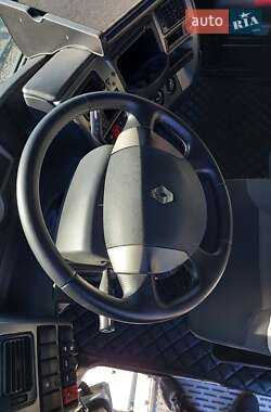 Тягач Renault Magnum 2011 в 