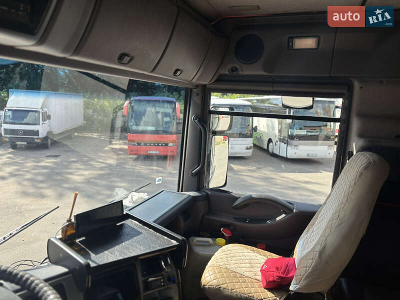 Тягач Renault Magnum 2008 в Львове