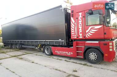 Тягач Renault Magnum 2011 в 
