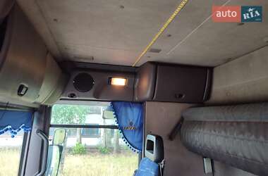 Зерновоз Renault Magnum 1999 в 