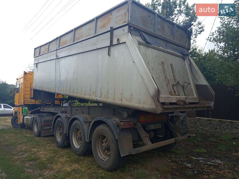 Самосвал Renault Magnum 2004 в Сумах фото 3 Самосвал Renault Magnum 2004 в Сумах