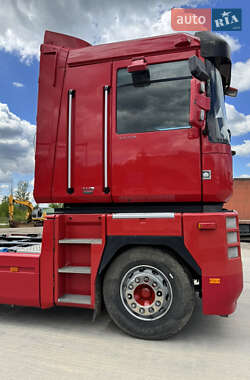 Тягач Renault Magnum 2008 в 