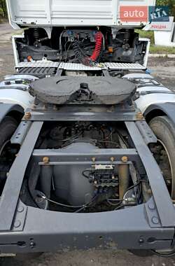 Тягач Renault Magnum 2013 в 