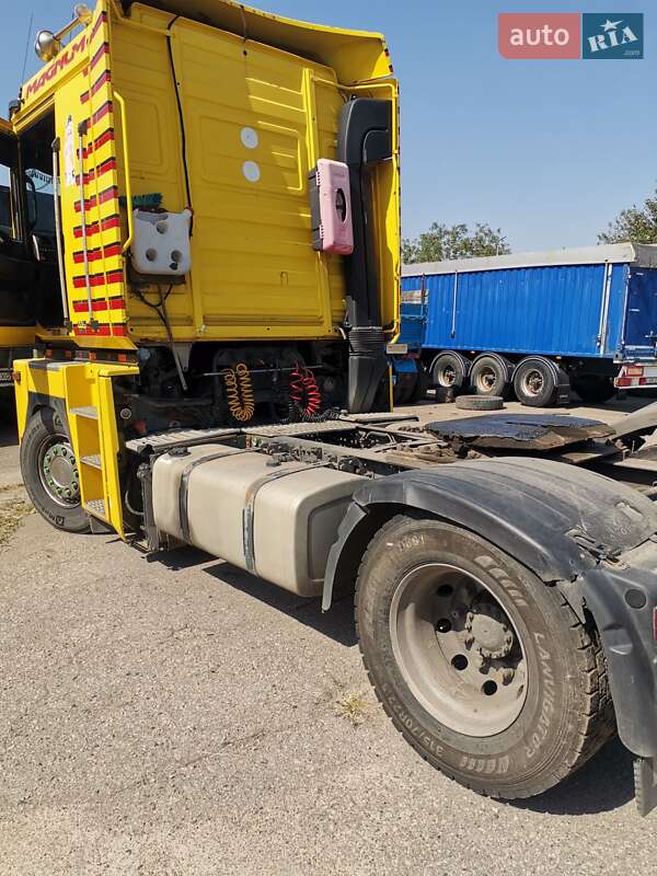 Тягач Renault Magnum 2008 в Белой Церкви