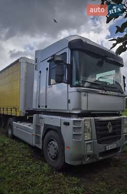 Тягач Renault Magnum 2010 в 