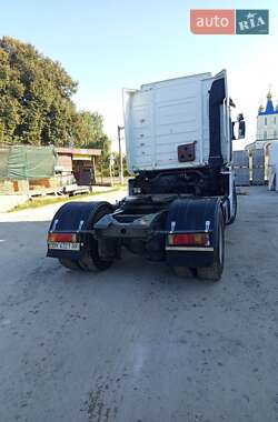 Тягач Renault Magnum 2000 в 
