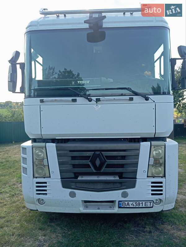 Тягач Renault Magnum 2007 в Новгородке фото 11 Тягач Renault Magnum 2007 в Новгородке