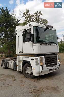 Тягач Renault Magnum 2007 в Новгородке