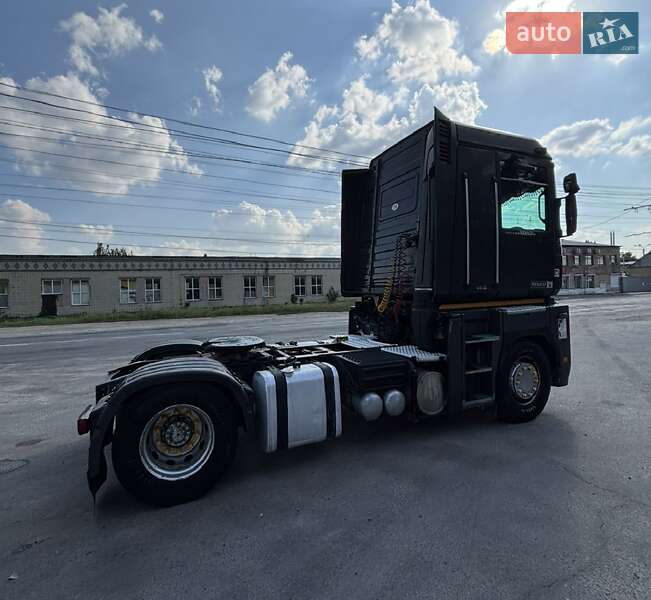 Тягач Renault Magnum 2006 в Виннице