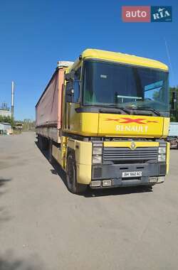 Тягач Renault Magnum 2000 в 