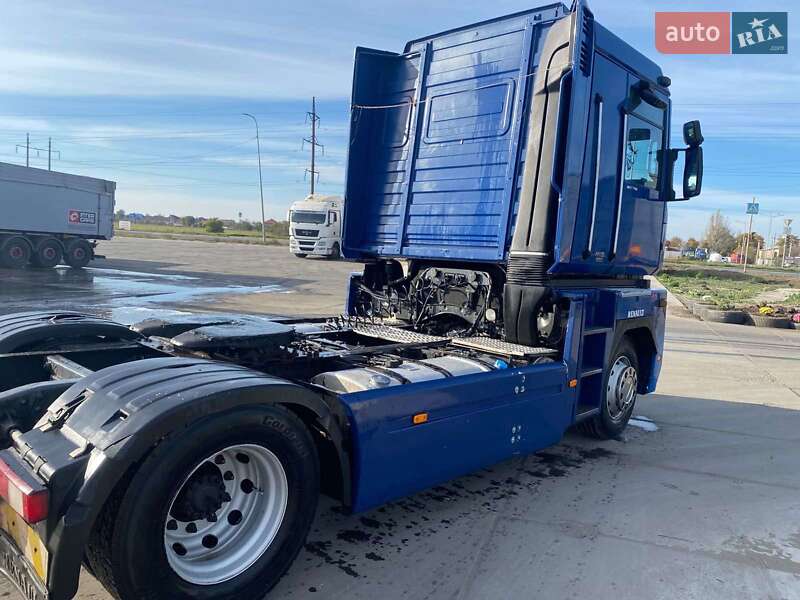 Тягач Renault Magnum 2007 в Одесі