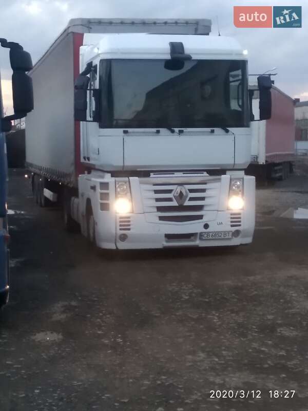 Тягач Renault Magnum 2008 в Сновске