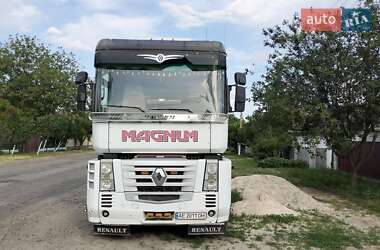 Тягач Renault Magnum 2006 в Дніпрі