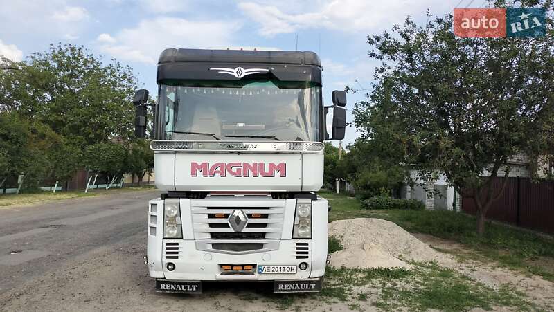 Renault Magnum 2006
