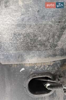 Тягач Renault Magnum 2010 в 