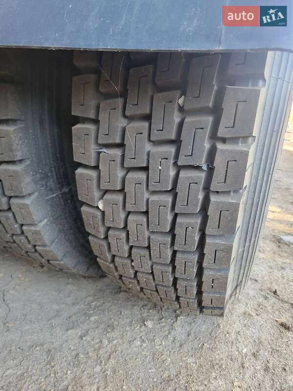 Тягач Renault Magnum 2003 в Одесі