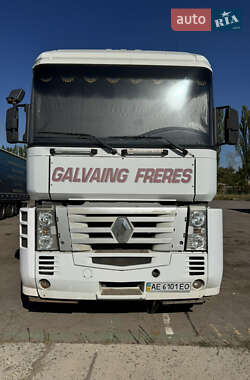 Тягач Renault Magnum 2003 в Кривому Розі