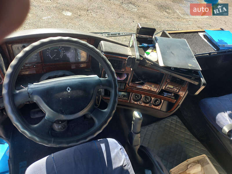 Контейнеровоз Renault Magnum 2001 в Черкассах