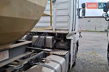 Зерновоз Renault Magnum 2008 в 