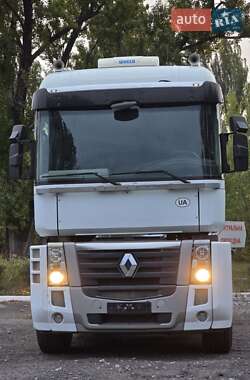 Тягач Renault Magnum 2013 в Кам'янському