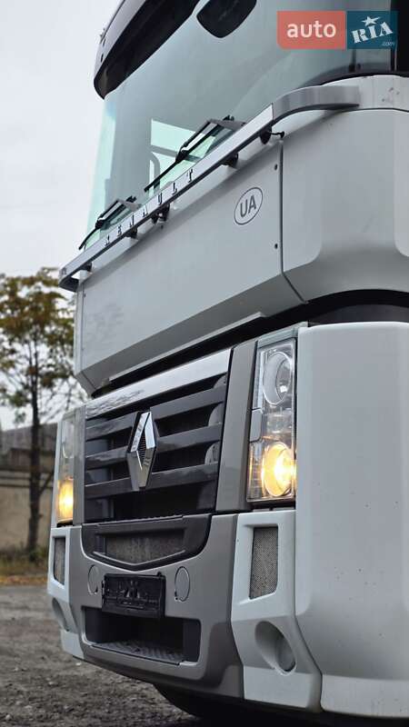 Тягач Renault Magnum 2013 в Каменском