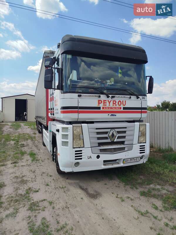 Тентований Renault Magnum 2006 в Харкові