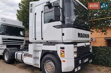 Тягач Renault Magnum 2000 в Одессе