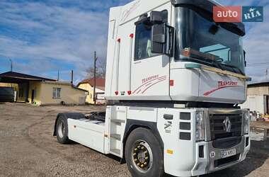 Тягач Renault Magnum 2009 в Смеле
