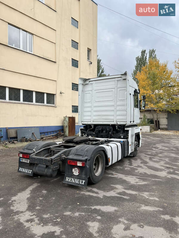 Тягач Renault Magnum 2012 в Днепре