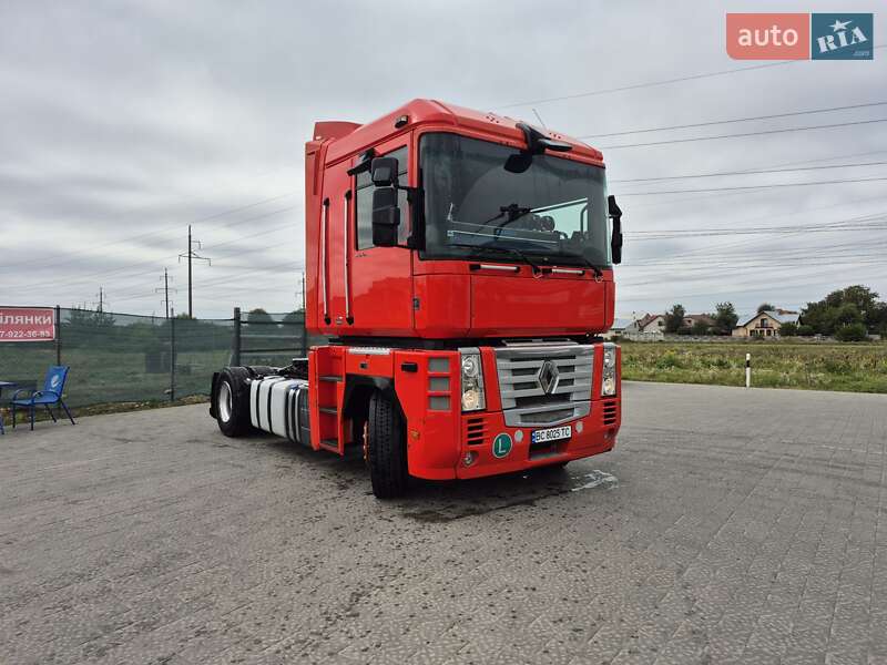 Тягач Renault Magnum 2007 в Львові
