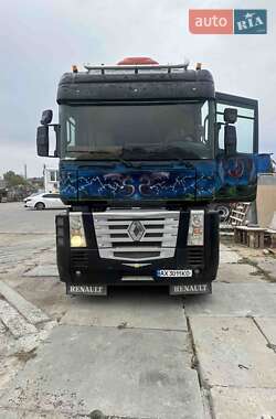 Тягач Renault Magnum 2007 в Карловке