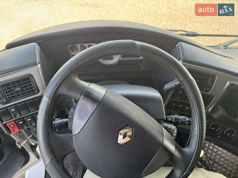 Тягач Renault Magnum 2013 в Каменском