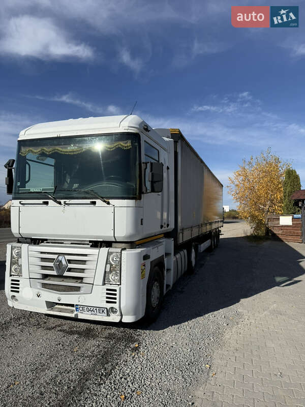 Вантажний фургон Renault Magnum 2005 в Хотині