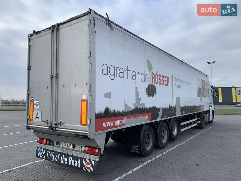 Тягач Renault Magnum 2010 в Чутовому