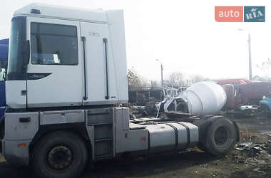 Тягач Renault Magnum 2000 в Одессе