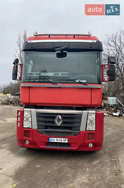 Тягач Renault Magnum 2012 в Ужгороде