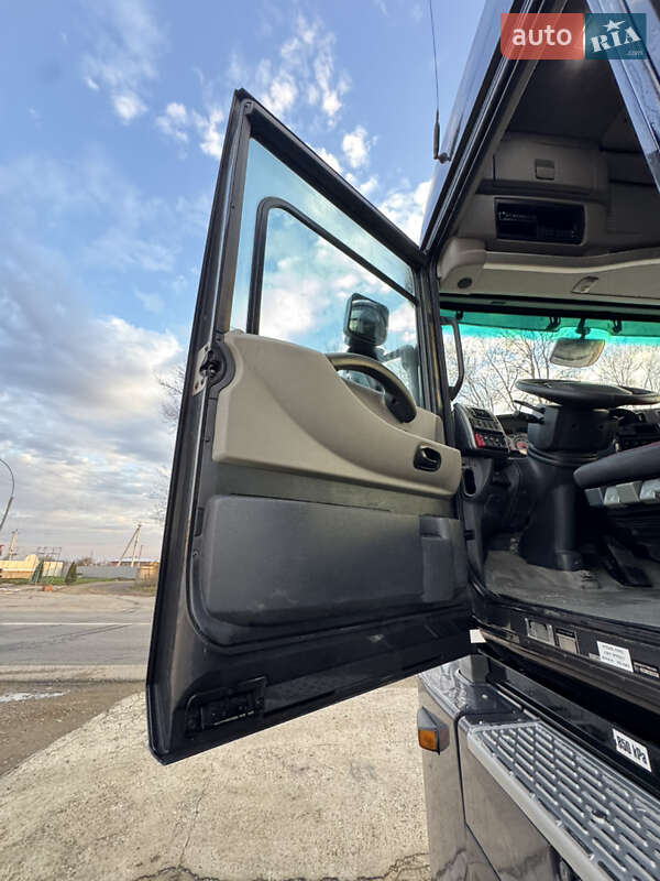 Тягач Renault Magnum 2013 в Черновцах