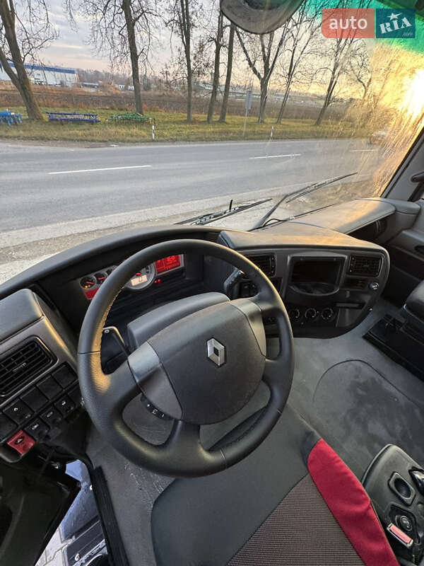 Тягач Renault Magnum 2013 в Черновцах
