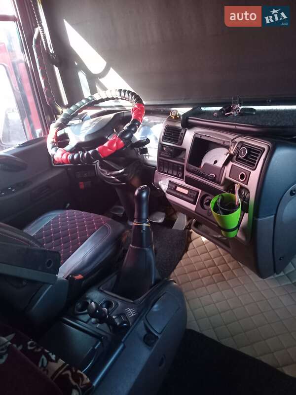 Тягач Renault Magnum 2003 в Харькове