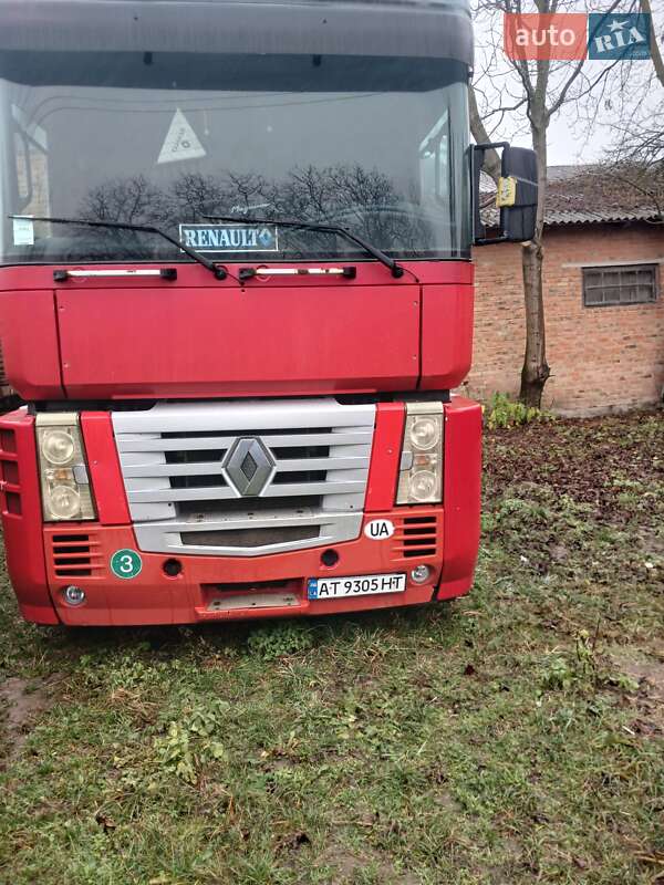 Тягач Renault Magnum 2006 в Гайсине