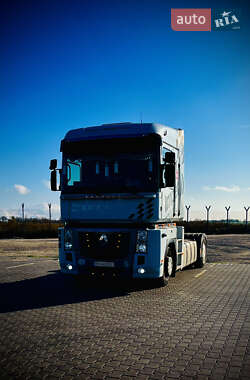 Тягач Renault Magnum 2011 в Одессе
